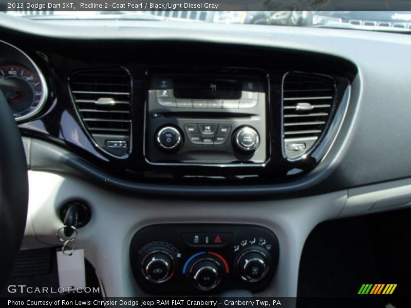 Redline 2-Coat Pearl / Black/Light Diesel Gray 2013 Dodge Dart SXT