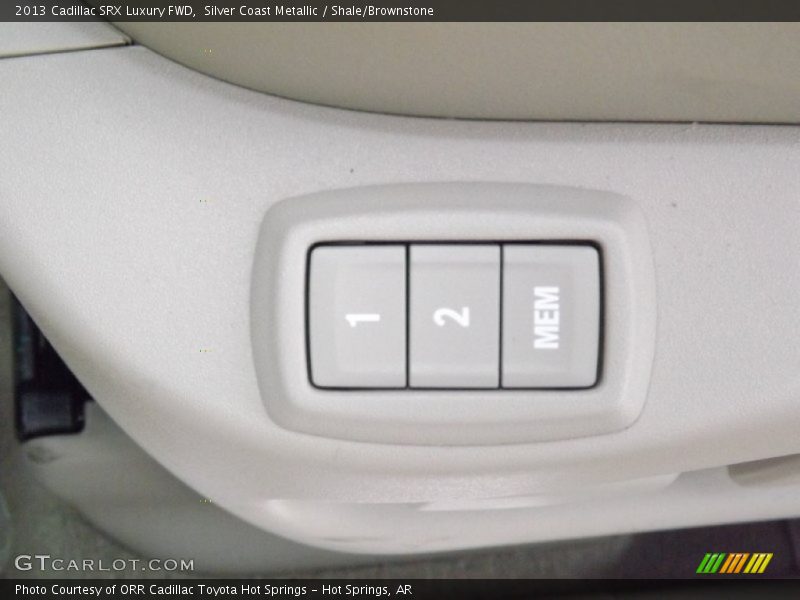 Silver Coast Metallic / Shale/Brownstone 2013 Cadillac SRX Luxury FWD