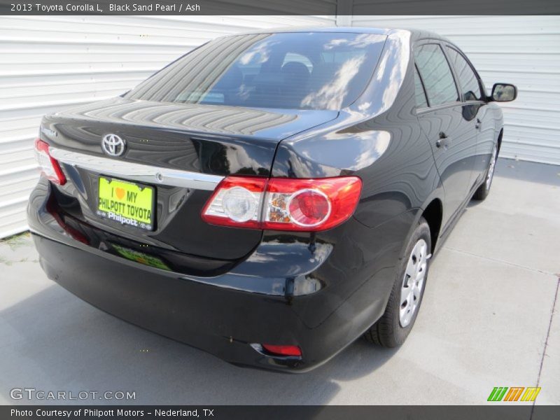 Black Sand Pearl / Ash 2013 Toyota Corolla L