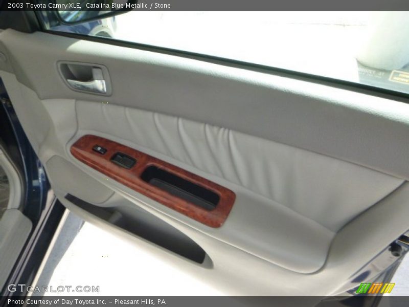 Catalina Blue Metallic / Stone 2003 Toyota Camry XLE