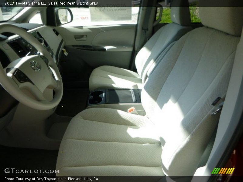 Salsa Red Pearl / Light Gray 2013 Toyota Sienna LE