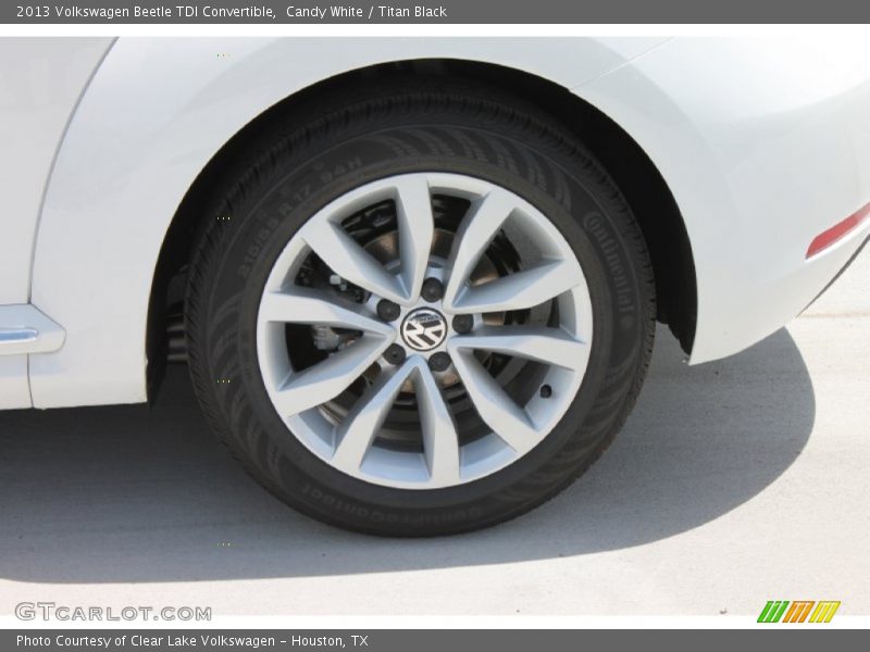 Candy White / Titan Black 2013 Volkswagen Beetle TDI Convertible