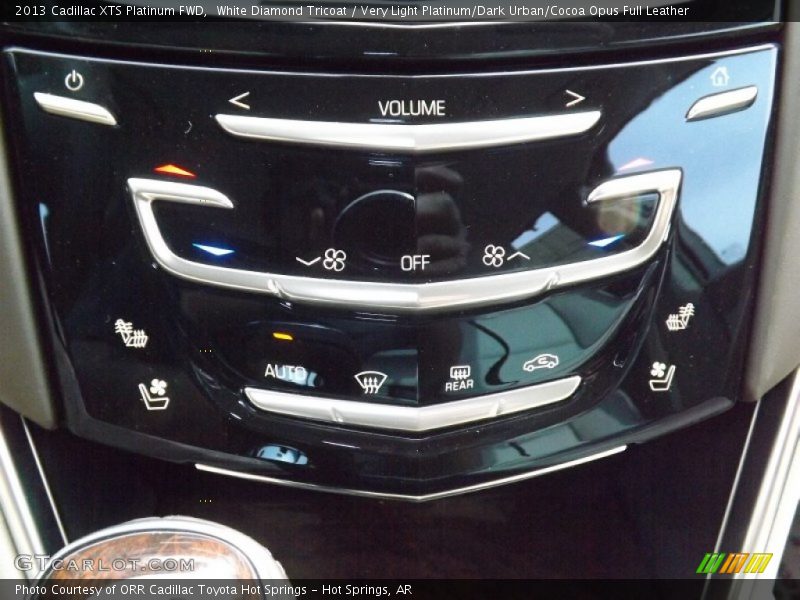 White Diamond Tricoat / Very Light Platinum/Dark Urban/Cocoa Opus Full Leather 2013 Cadillac XTS Platinum FWD