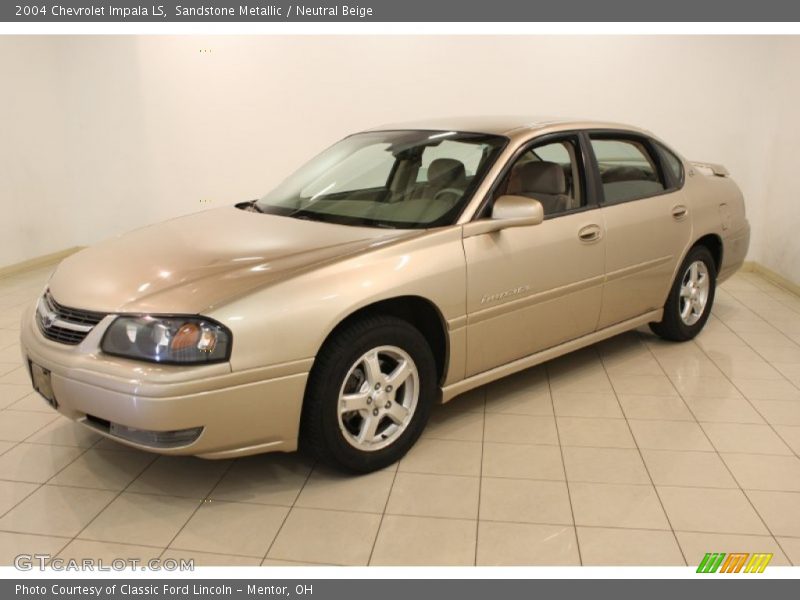 Front 3/4 View of 2004 Impala LS