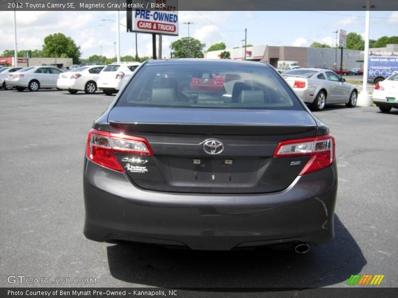 Magnetic Gray Metallic / Black 2012 Toyota Camry SE