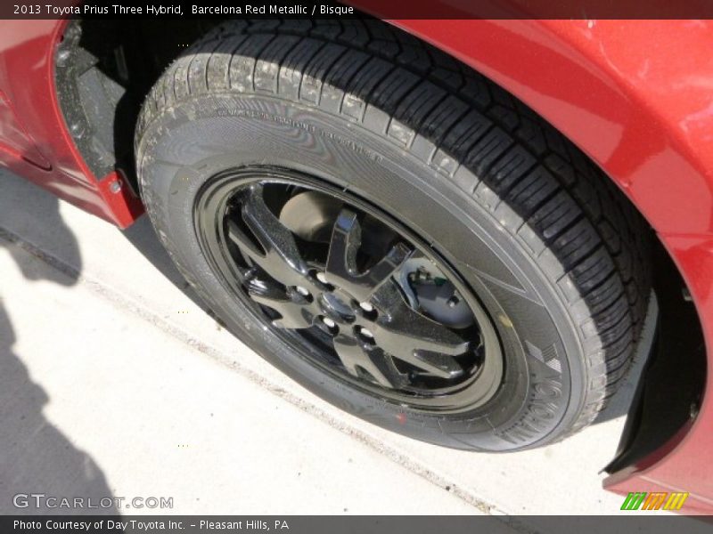 Barcelona Red Metallic / Bisque 2013 Toyota Prius Three Hybrid