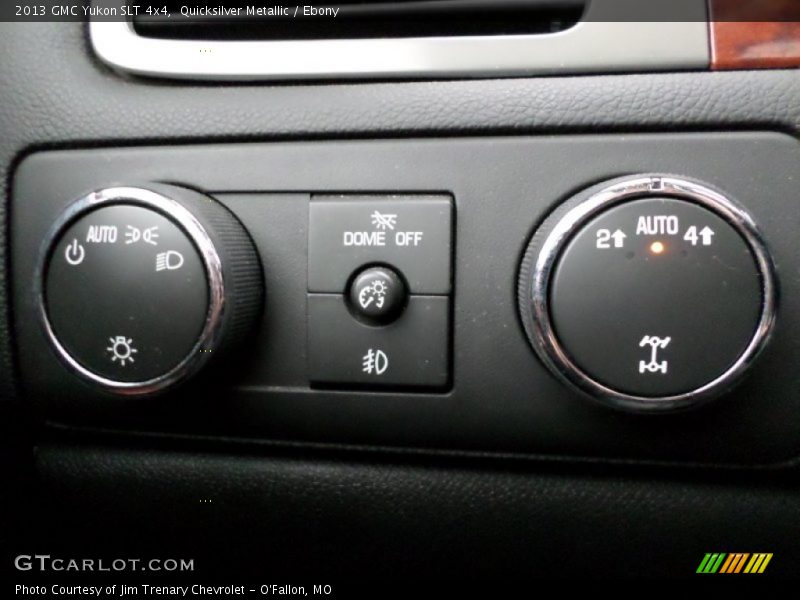 Quicksilver Metallic / Ebony 2013 GMC Yukon SLT 4x4