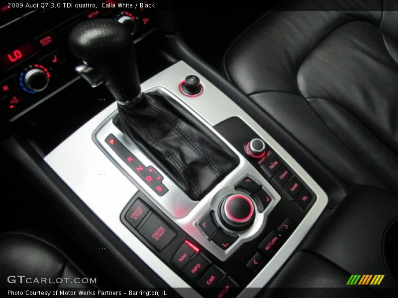 Calla White / Black 2009 Audi Q7 3.0 TDI quattro
