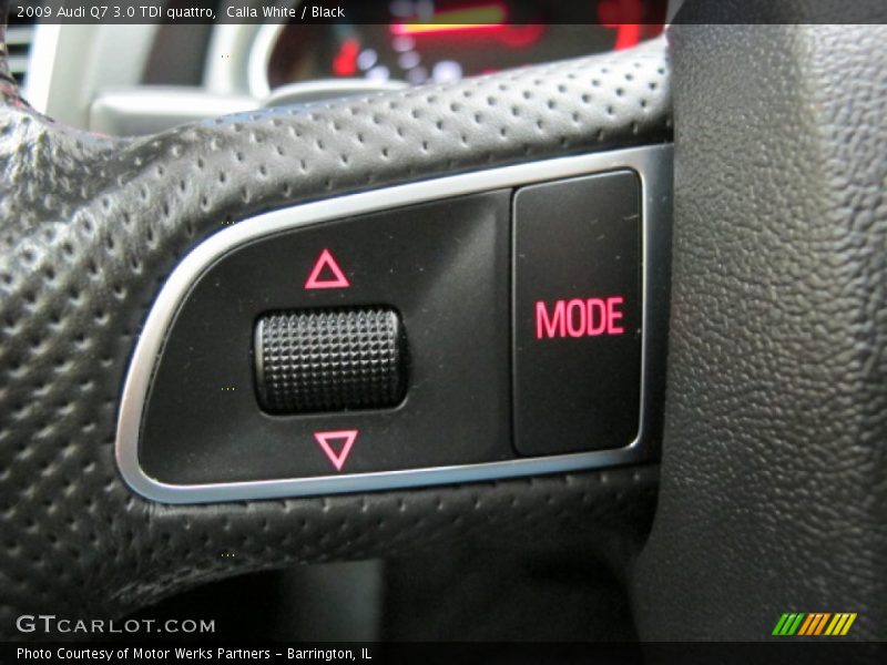 Calla White / Black 2009 Audi Q7 3.0 TDI quattro