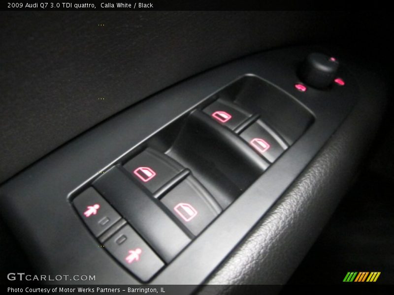 Calla White / Black 2009 Audi Q7 3.0 TDI quattro