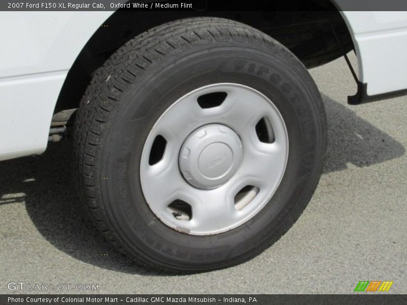 Oxford White / Medium Flint 2007 Ford F150 XL Regular Cab