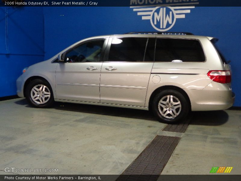Silver Pearl Metallic / Gray 2006 Honda Odyssey EX