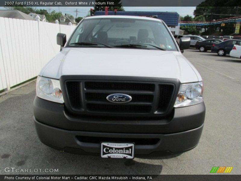 Oxford White / Medium Flint 2007 Ford F150 XL Regular Cab