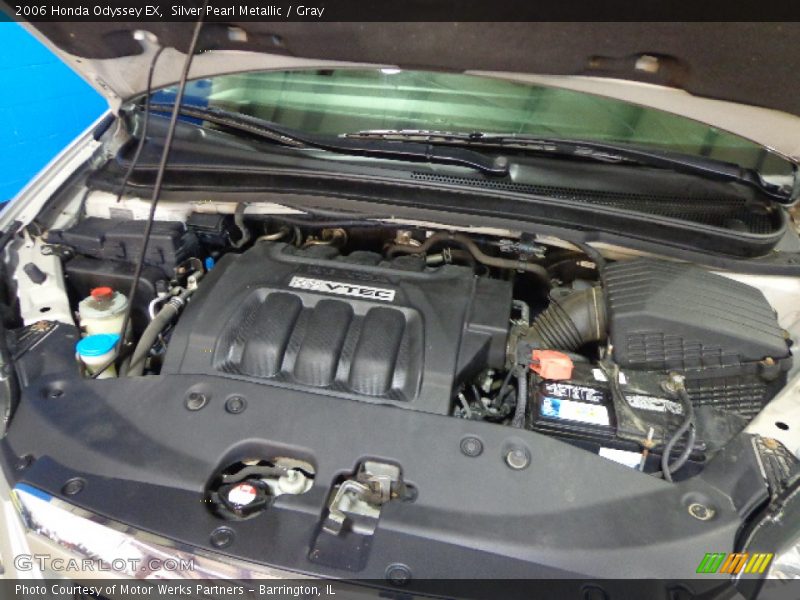 Silver Pearl Metallic / Gray 2006 Honda Odyssey EX