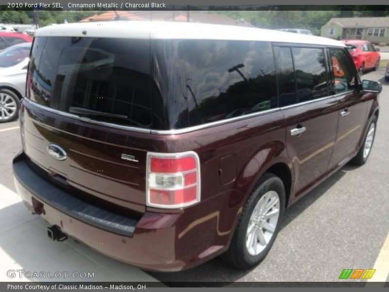 Cinnamon Metallic / Charcoal Black 2010 Ford Flex SEL