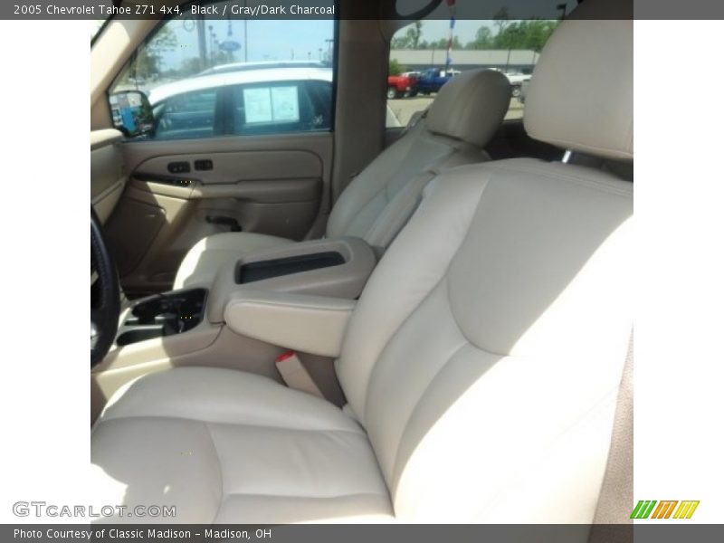 Black / Gray/Dark Charcoal 2005 Chevrolet Tahoe Z71 4x4