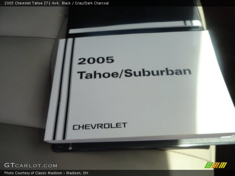 Black / Gray/Dark Charcoal 2005 Chevrolet Tahoe Z71 4x4