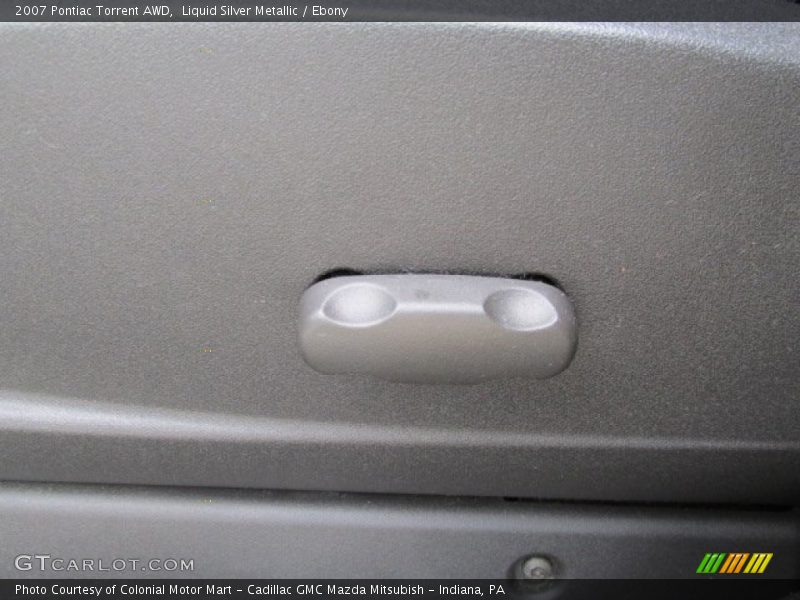 Liquid Silver Metallic / Ebony 2007 Pontiac Torrent AWD