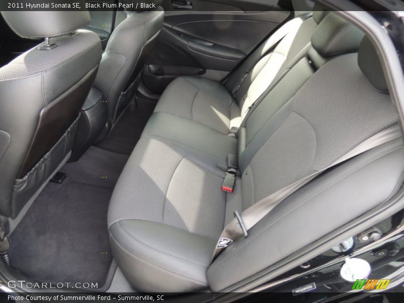 Black Plum Pearl / Black 2011 Hyundai Sonata SE