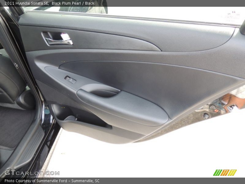 Black Plum Pearl / Black 2011 Hyundai Sonata SE