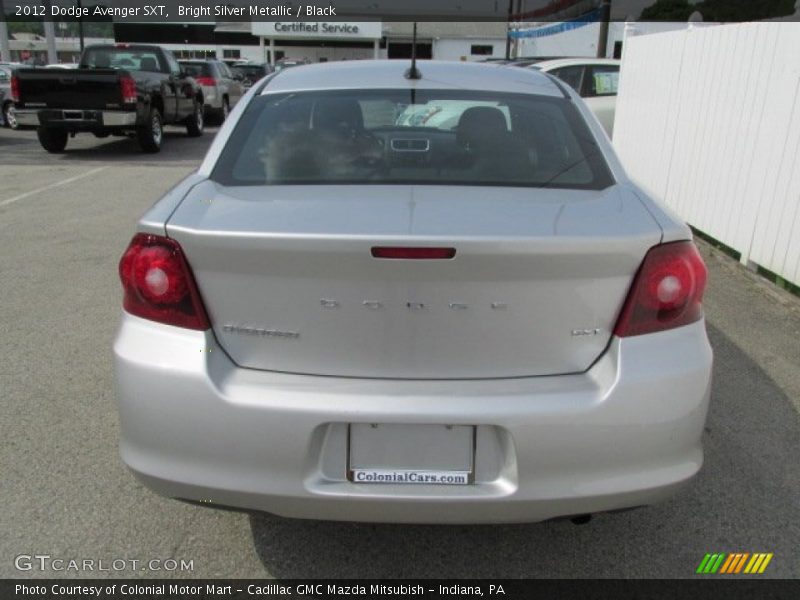 Bright Silver Metallic / Black 2012 Dodge Avenger SXT