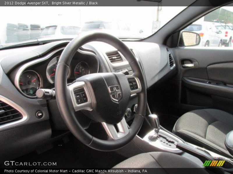 Bright Silver Metallic / Black 2012 Dodge Avenger SXT
