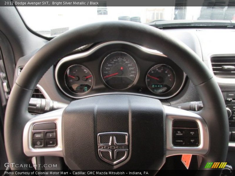 Bright Silver Metallic / Black 2012 Dodge Avenger SXT