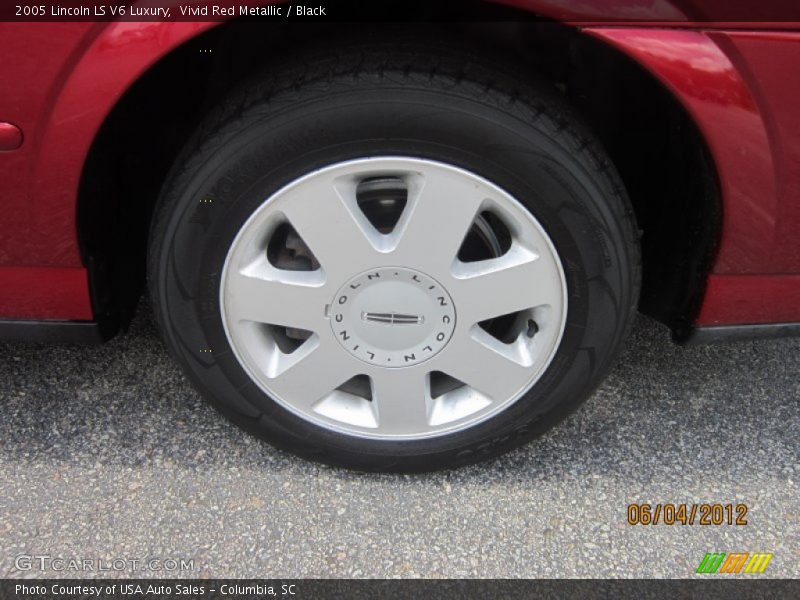 Vivid Red Metallic / Black 2005 Lincoln LS V6 Luxury