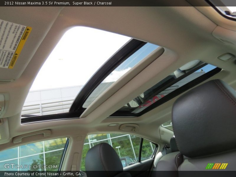 Super Black / Charcoal 2012 Nissan Maxima 3.5 SV Premium