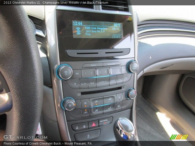 Champagne Silver Metallic / Jet Black/Titanium 2013 Chevrolet Malibu LS