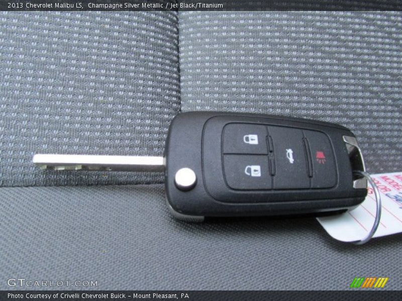 Champagne Silver Metallic / Jet Black/Titanium 2013 Chevrolet Malibu LS