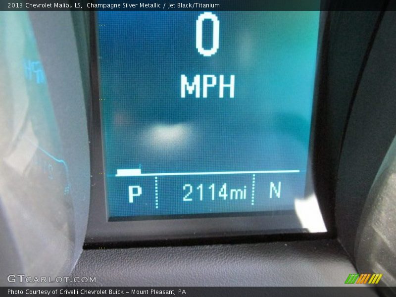 Champagne Silver Metallic / Jet Black/Titanium 2013 Chevrolet Malibu LS