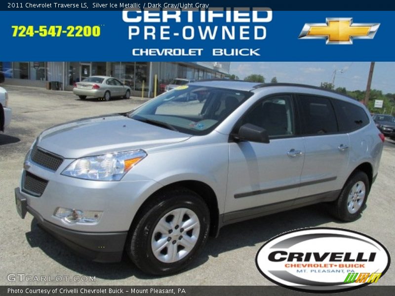 Silver Ice Metallic / Dark Gray/Light Gray 2011 Chevrolet Traverse LS