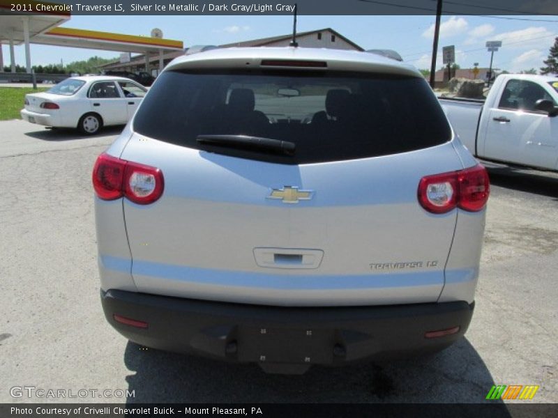 Silver Ice Metallic / Dark Gray/Light Gray 2011 Chevrolet Traverse LS