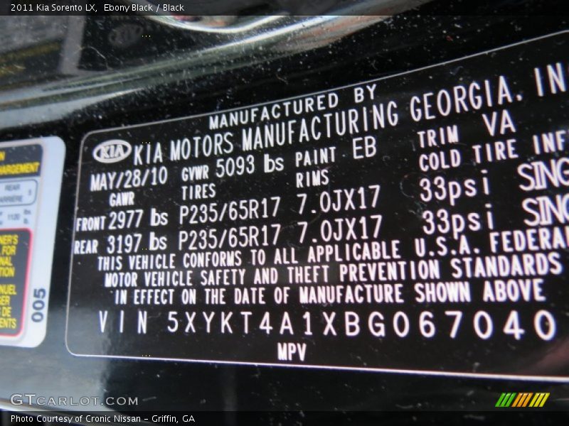 Ebony Black / Black 2011 Kia Sorento LX