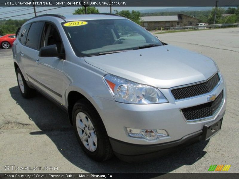 Silver Ice Metallic / Dark Gray/Light Gray 2011 Chevrolet Traverse LS