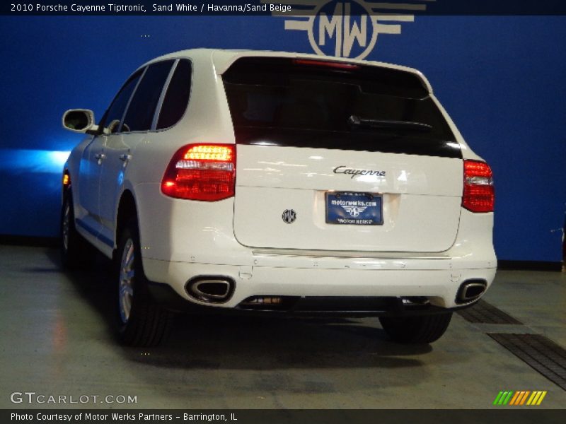 Sand White / Havanna/Sand Beige 2010 Porsche Cayenne Tiptronic