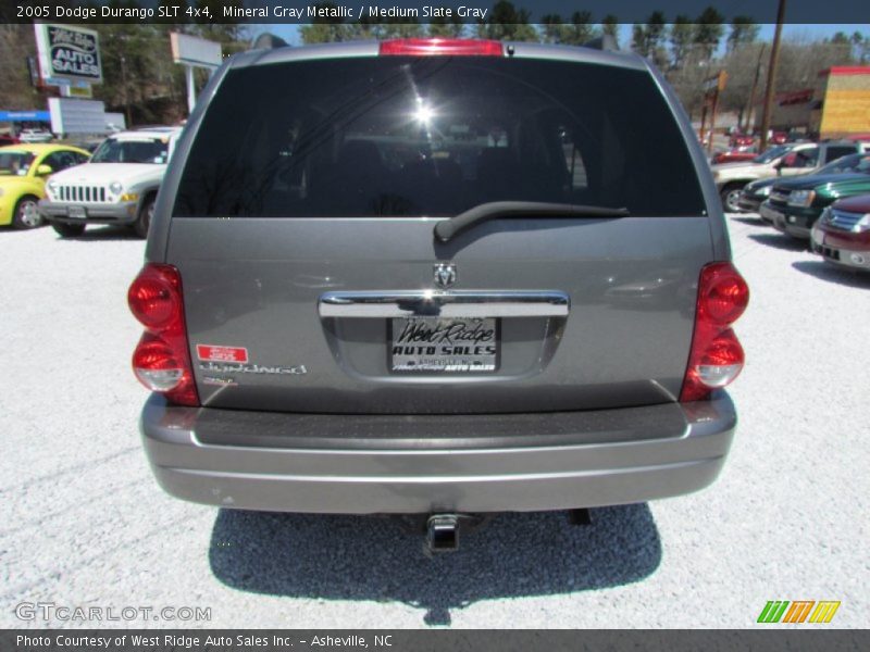 Mineral Gray Metallic / Medium Slate Gray 2005 Dodge Durango SLT 4x4