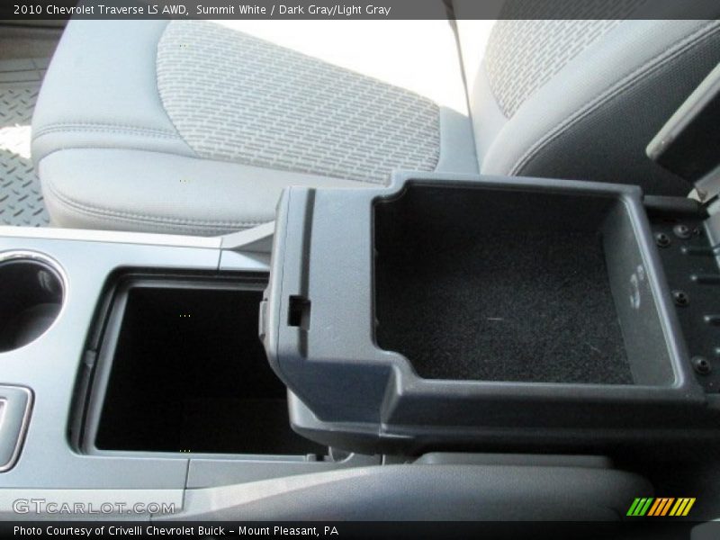 Summit White / Dark Gray/Light Gray 2010 Chevrolet Traverse LS AWD