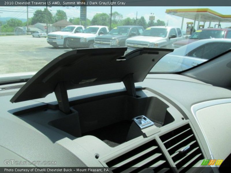 Summit White / Dark Gray/Light Gray 2010 Chevrolet Traverse LS AWD