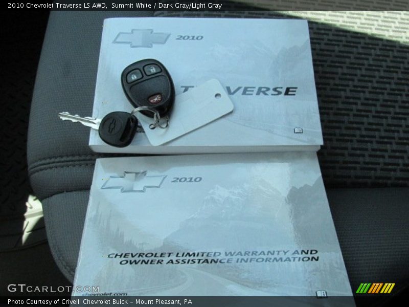 Summit White / Dark Gray/Light Gray 2010 Chevrolet Traverse LS AWD