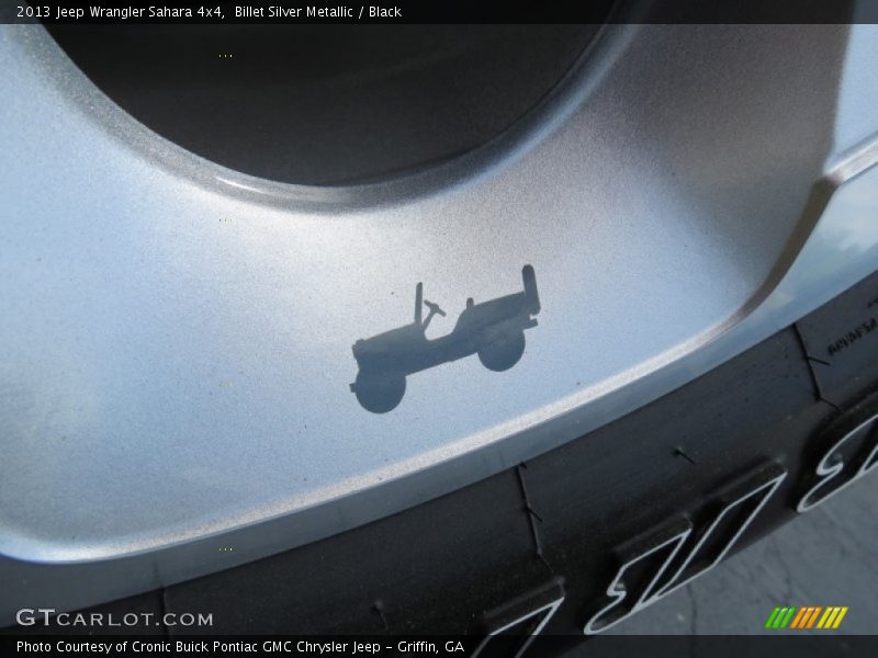 Billet Silver Metallic / Black 2013 Jeep Wrangler Sahara 4x4