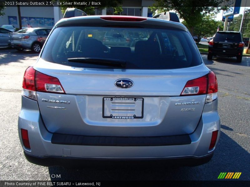 Ice Silver Metallic / Black 2013 Subaru Outback 2.5i