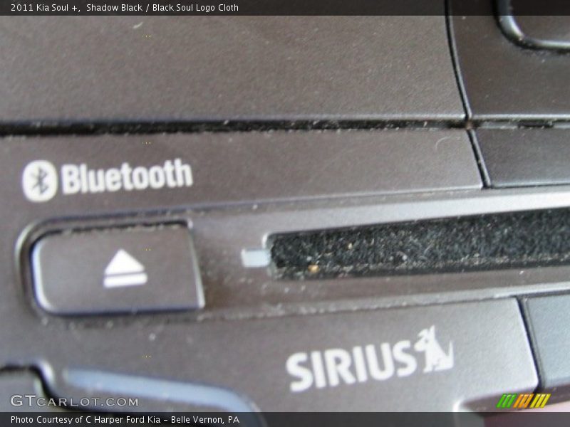 Shadow Black / Black Soul Logo Cloth 2011 Kia Soul +