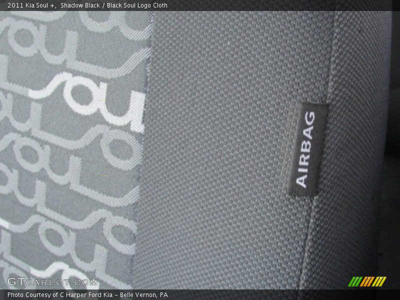 Shadow Black / Black Soul Logo Cloth 2011 Kia Soul +