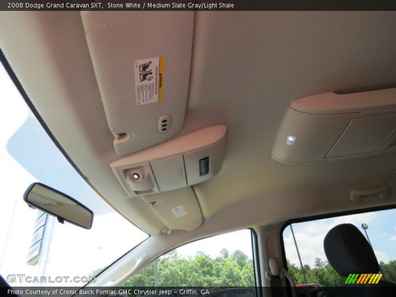 Stone White / Medium Slate Gray/Light Shale 2008 Dodge Grand Caravan SXT