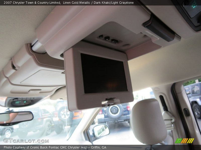 Linen Gold Metallic / Dark Khaki/Light Graystone 2007 Chrysler Town & Country Limited