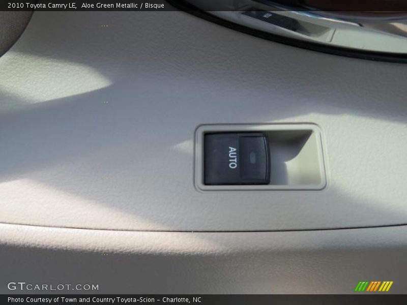 Aloe Green Metallic / Bisque 2010 Toyota Camry LE