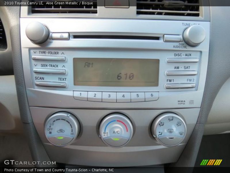 Aloe Green Metallic / Bisque 2010 Toyota Camry LE