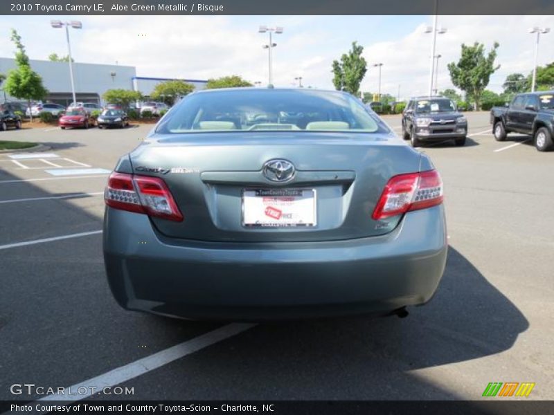 Aloe Green Metallic / Bisque 2010 Toyota Camry LE